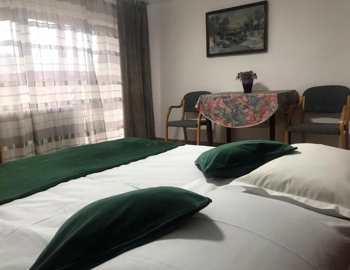 Apartament Sarco Villa วาตราดอร์เนย์ ภายนอก รูปภาพ